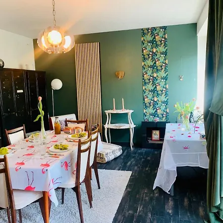Holiday home Charmante Maison Au Calme Proche Ile De Re La Rochelle (Charente-Maritime)
